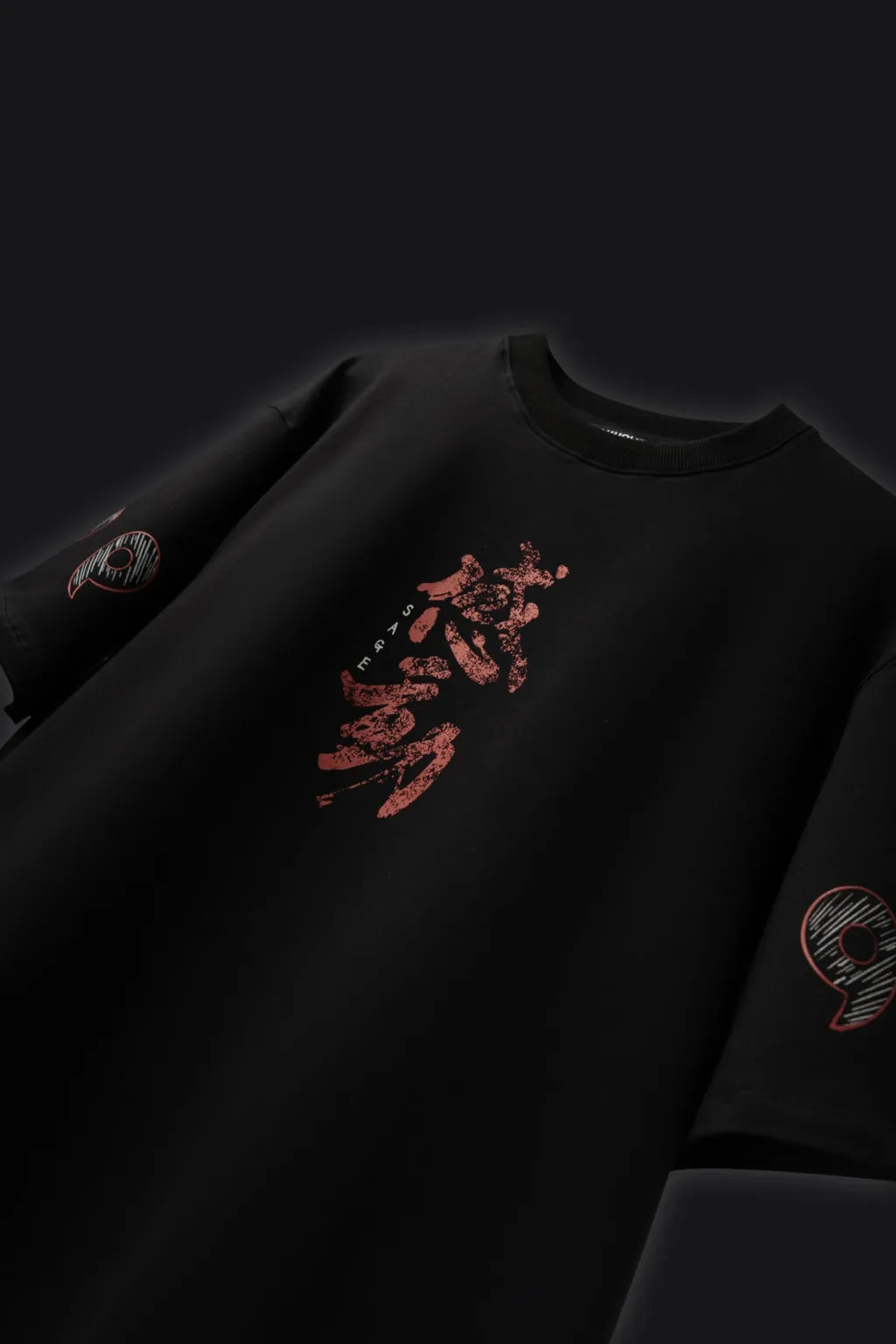 Kurama Unleashed – Anime Graphic Oversized T-Shirt